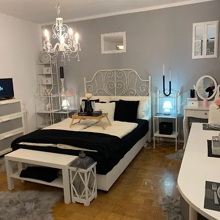 Lautus Apartment